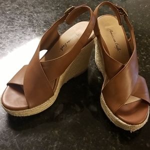American Eagle Wedges 7